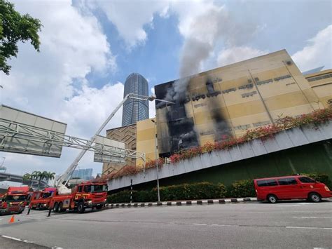 mid valley megamall fire|Fire breaks out at Mid Valley Megamall .
